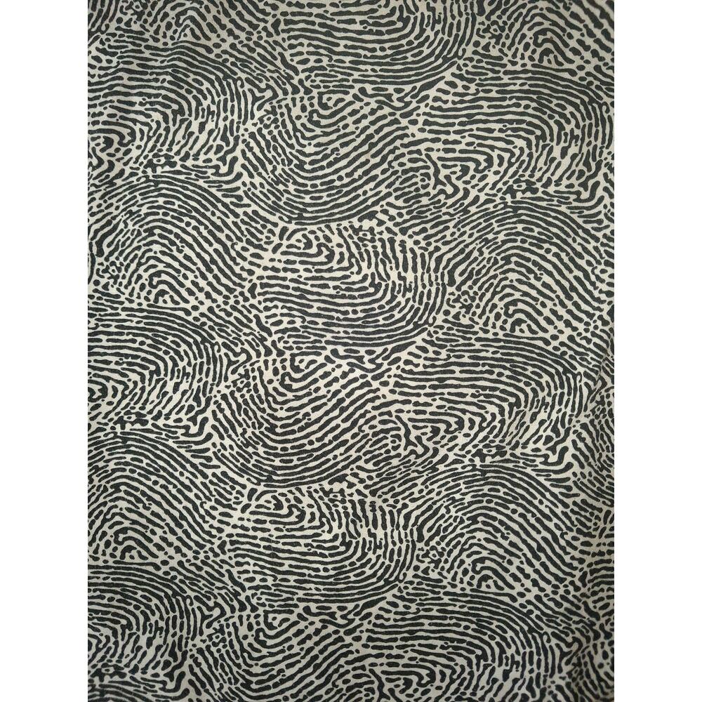 LuLaRoe Womens Black and White T-shirt Short Sleeve Scoop Neck Size 2XL - Picture 4 of 7